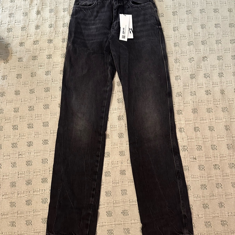 Zara Black Straight Jeans with Subtle Fading